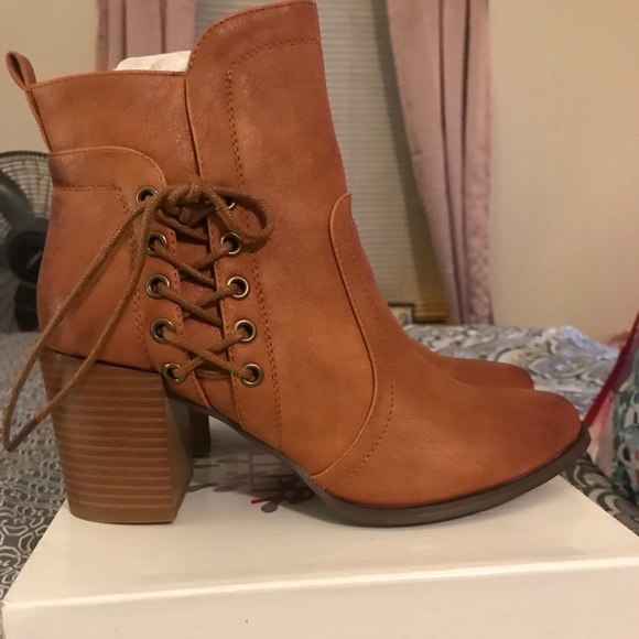 Cognac Lace Up Booties - Picture 4 of 5